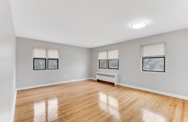 125 Forest Ave photos photos 125 Forest Ave photos photos