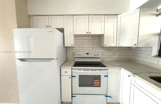 778 SW 2nd Ave - 778 Southwest 2nd Avenue, Dania Beach, FL 33004