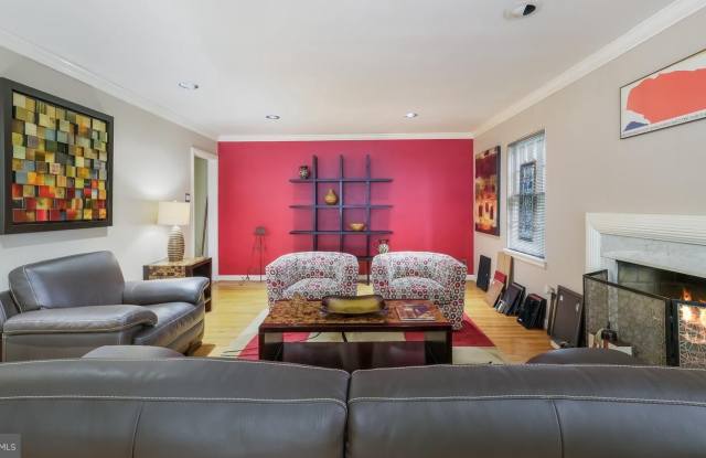 646 GREEN BRIAR Road Gallery 4