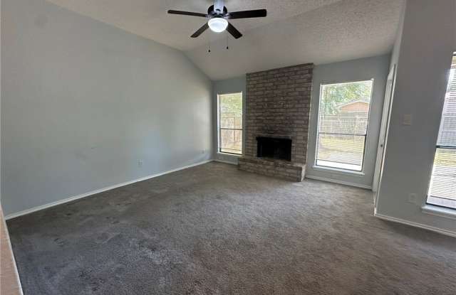 2189 Spring Park Drive Gallery 3