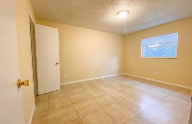 14 South Ortman Drive - 14-A Gallery 2