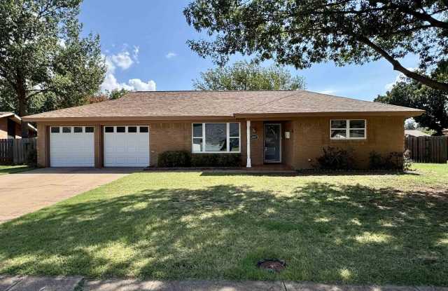 2807 LAMBETH WAY photos photos
