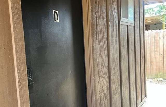 737 12th  ST Unit #D photos photos