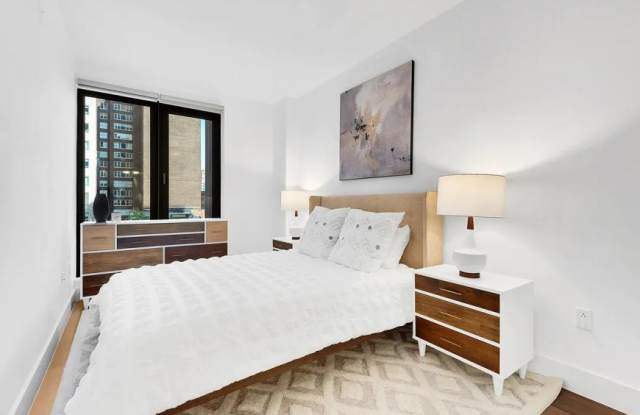 227 Lexington Avenue Gallery 3