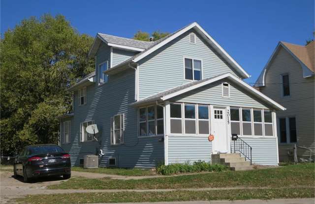 2015 Lafayette Street - 1 - 2015 Lafayette Street, Waterloo, IA 50703