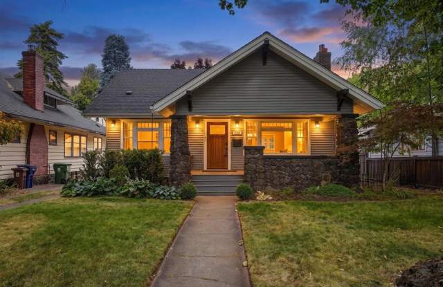 Updated Craftsman Near Manito & Cannon Hill Park Gallery 1