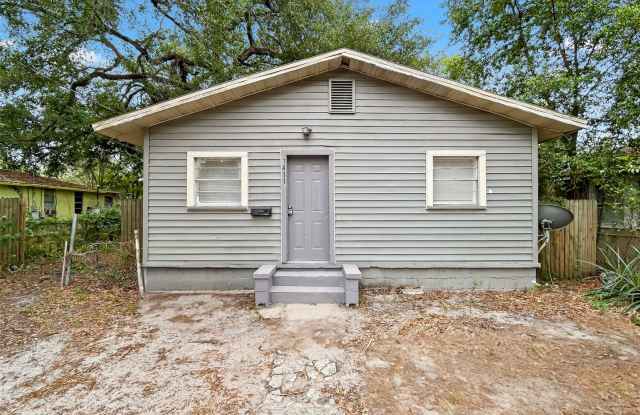 Updated and Move-In Ready in Prime Tampa Location! 4bed | 1bath photos photos Updated and Move-In Ready in Prime Tampa Location! 4bed | 1bath photos photos