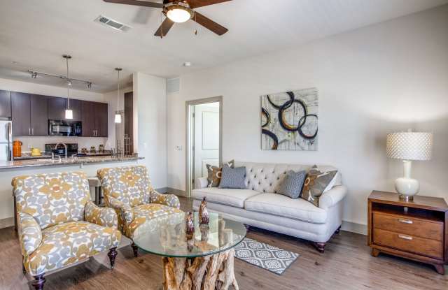 Palladium Aubrey photos photos