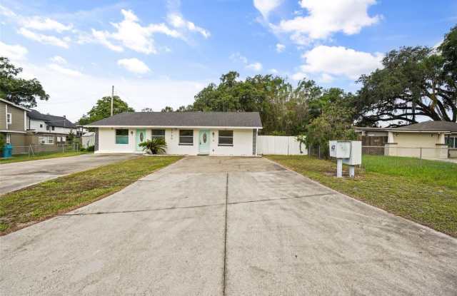 2720 S SUNRISE Court Gallery 4