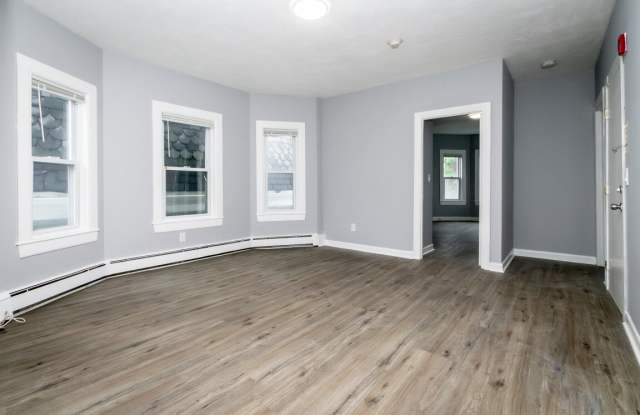 23-25 W Wyoming Ave photos photos