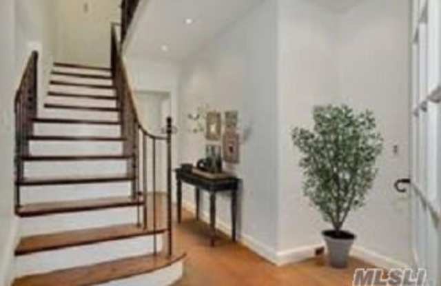 43 Deepdale Drive Gallery 2