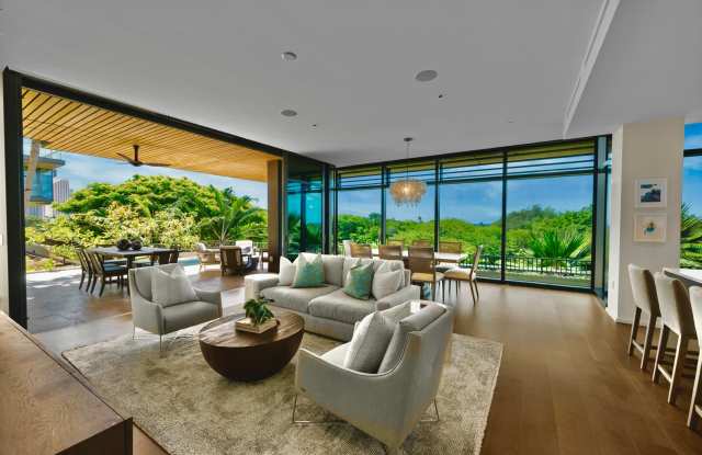 Park Lane 3300 Gallery 3