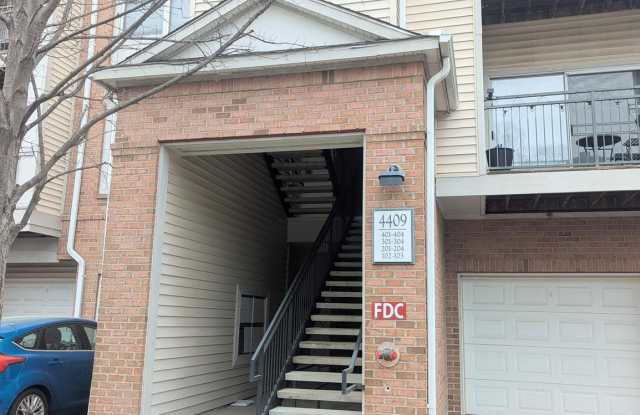 4409 WEATHERINGTON LANE - 4409 Weatherington Lane, Fair Oaks, VA 22030
