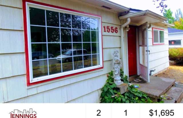 Bright two bedroom Home with a Covered Back Deck photos photos