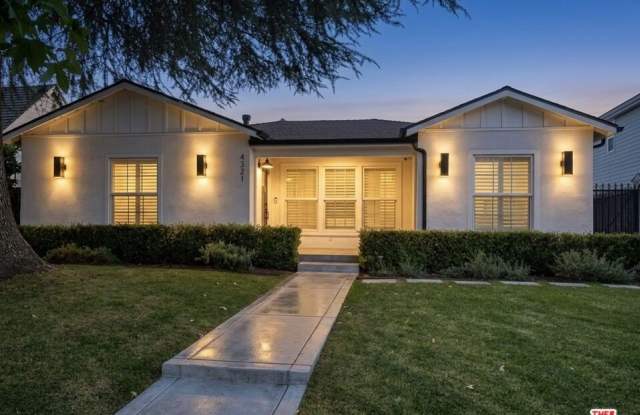 4321 Greenbush Ave photos photos