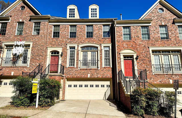 6403 VELLIETY Lane - 6403 Velliety Lane, West Springfield, VA 22152