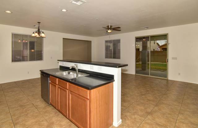 8848 W CORDES Road Gallery 4