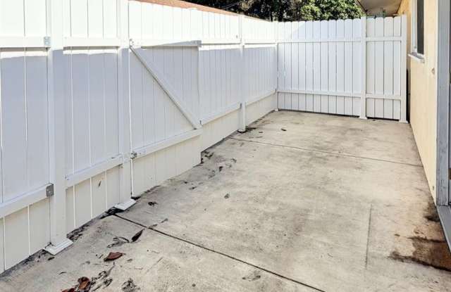 3325 Porter Lane photos photos