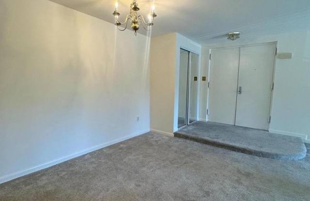 13207 DAIRYMAID DR #301 Gallery 4