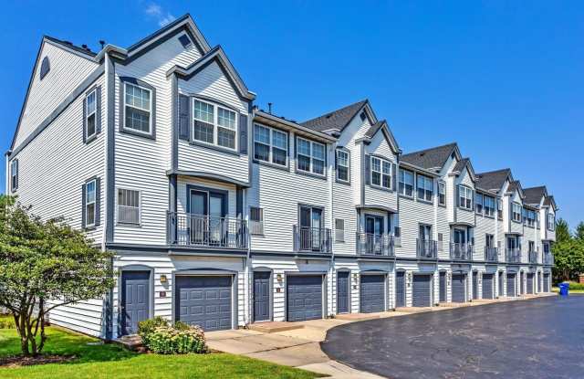 434 Handel Court unit: 434 - 434 Handel Court, Wheaton, IL 60189