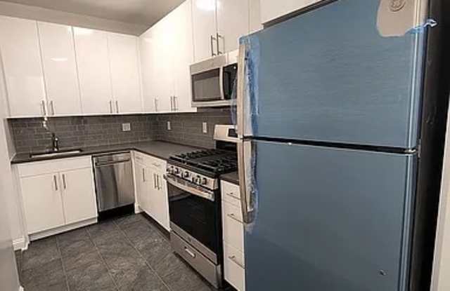 3550 78th St Apt 1K Gallery 1