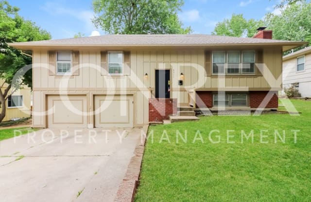 8511 Maple Avenue - 8511 Maple Avenue, Raytown, MO 64138
