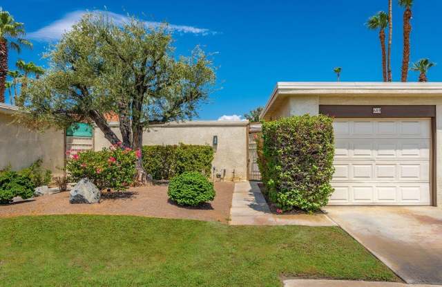 689 N Majorca Circle Gallery 2