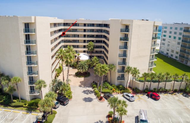 4565 S Atlantic Avenue photos photos