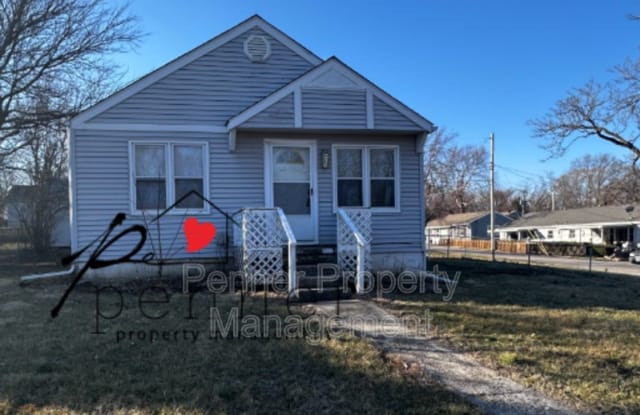 1327 W 24th Street - 1327 West 24TH Street South, Independence, MO 64052