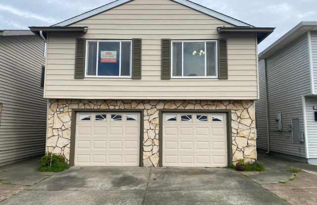 81 Camelot CT photos photos