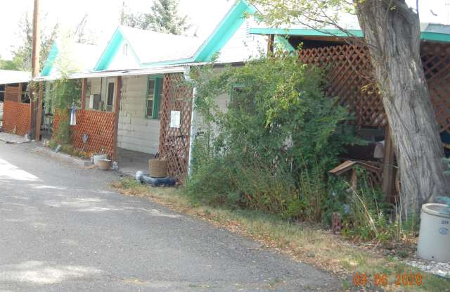 130 East Broadway Street - 1 - 130 East Broadway Street, East Thermopolis, WY 82443