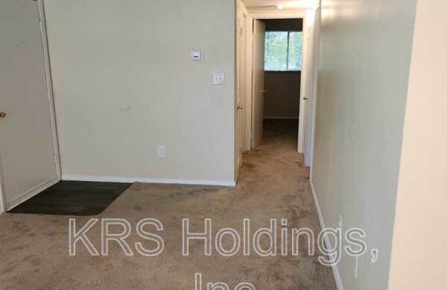 1239 Nelson St photos photos