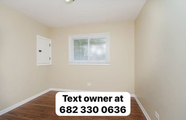 904 Cedar St - 904 Cedar Street, Willow Springs, IL 60480