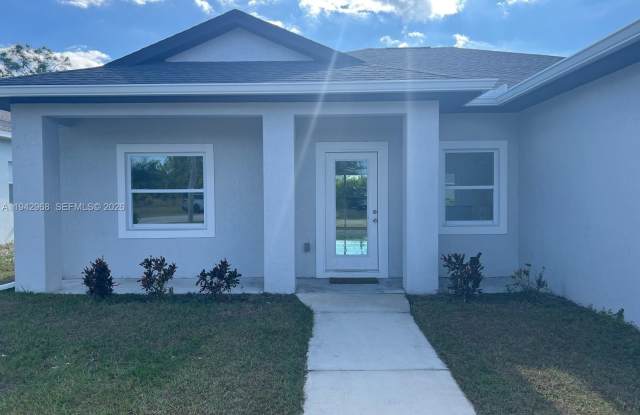 475 Sunset Rd N - 475 Sunset Road North, Charlotte County, FL 33947