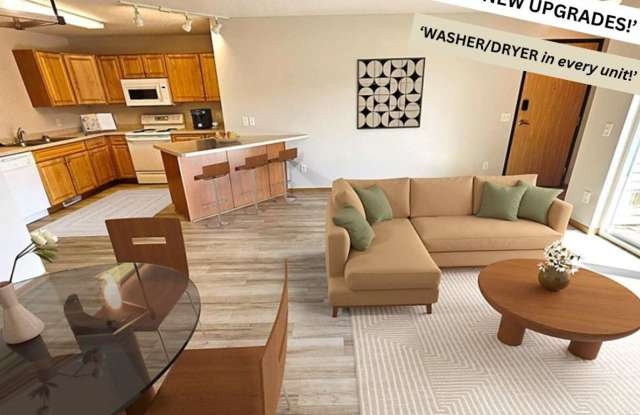 2 BD, BOTTOM LEVEL, NO STEPS, IN UNIT WASHER/DRYER, WALK OUT PATIO, PET FRIENDLY photos photos