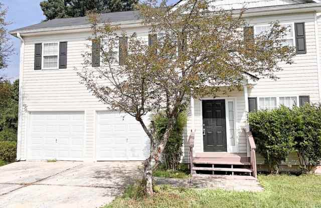 Charming 3 Bedroom Home - 6461 Shadow Court, Douglasville, GA 30134