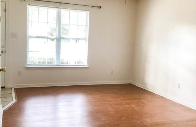 360 Hunting Green Drive Gallery 4