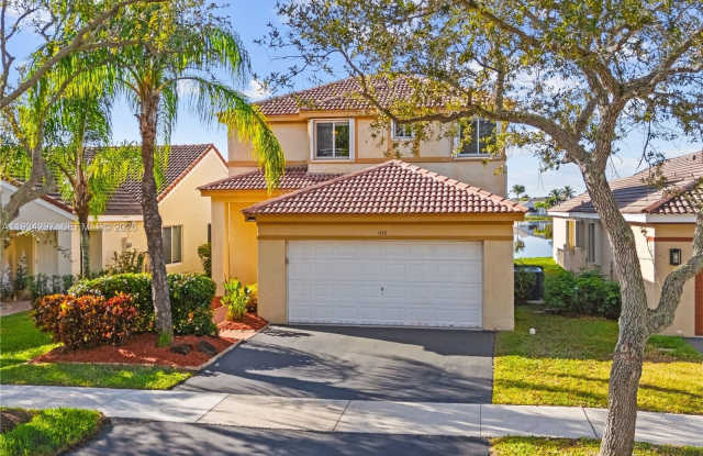 1433 Presidio Dr photos photos