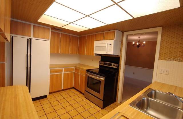 2260 MERMAID POINT NE Gallery 4