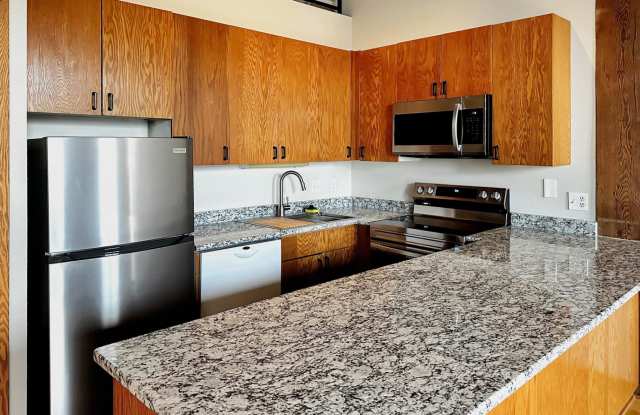 289 5th Street East #613 - 1 Gallery 3
