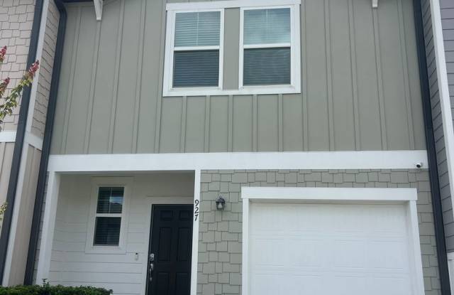 Beautiful Townhome in Madison Place photos photos