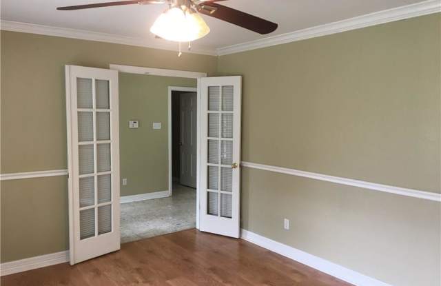 3201 Sumpter Gallery 3
