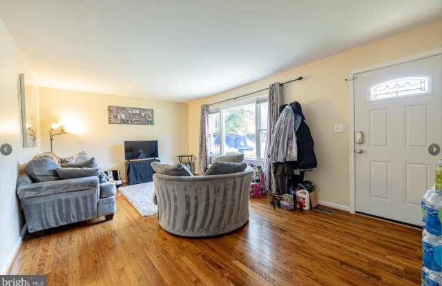 2918 Capri Dr Gallery 3