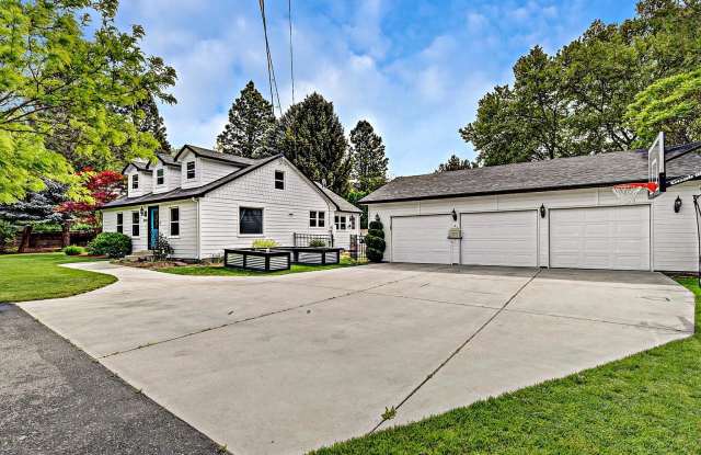 4100 N Bodenheimer St photos photos