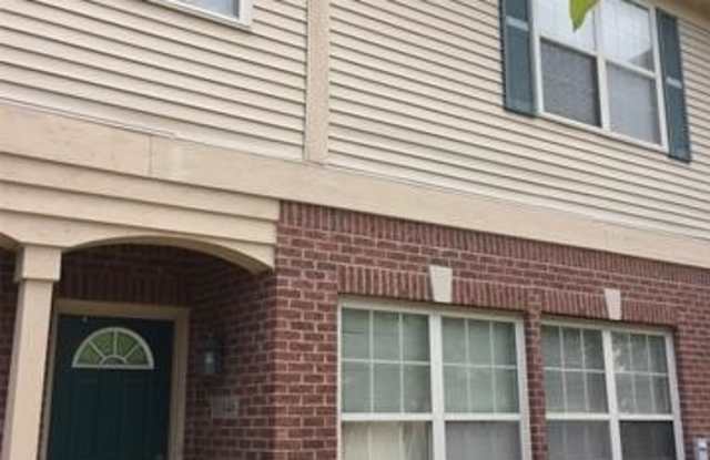 11846 Farmington Road Gallery 1