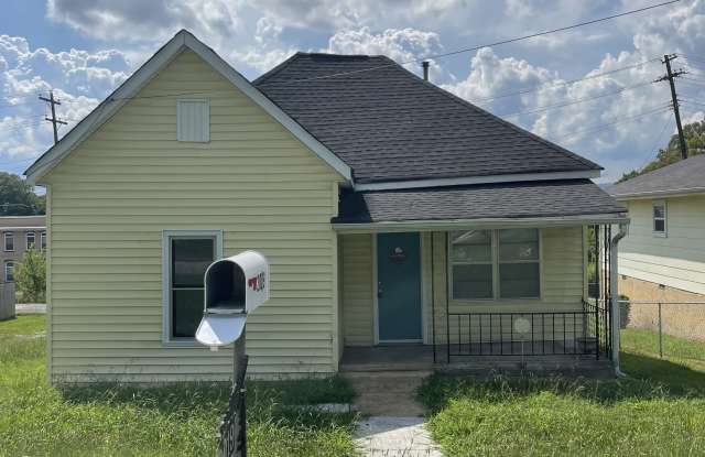 2019 North Chamberlain Avenue photos photos