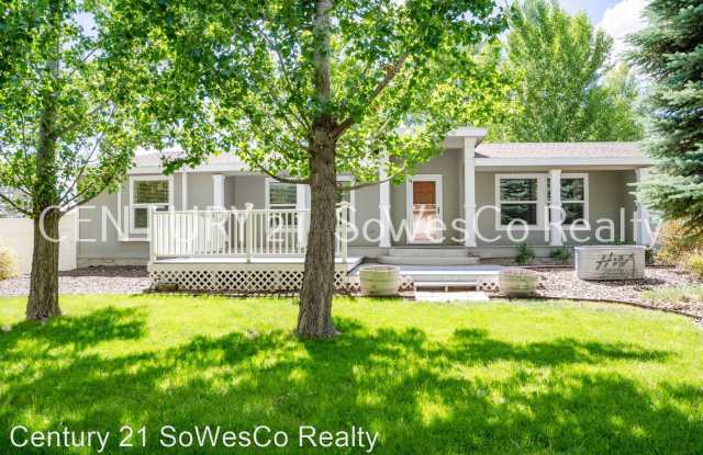1199 Glenwood Street - 1199 Glenwood Street, Bloomfield, NM 87413