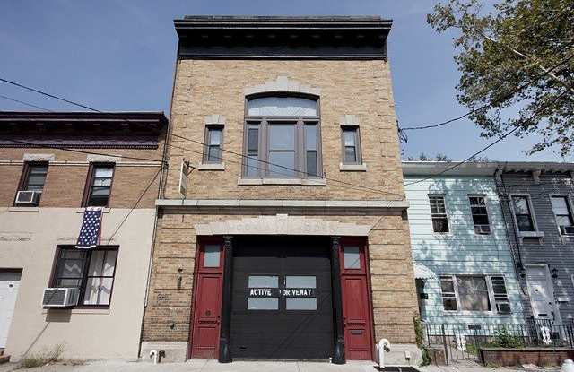 46 IRVING ST photos photos