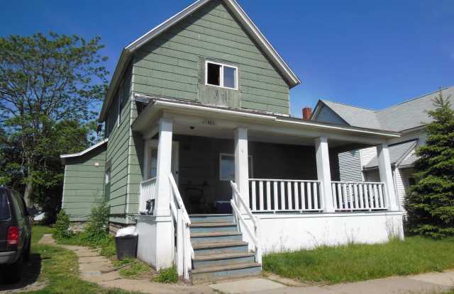 1905 16th - 1905 16th Street, Port Huron, MI 48060