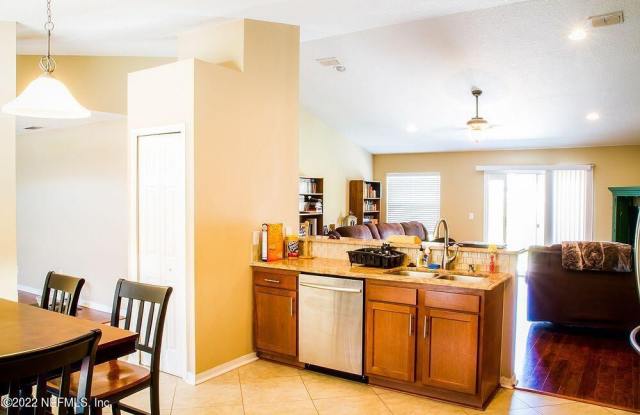 11542 WANDERING PINES TRL W Gallery 4